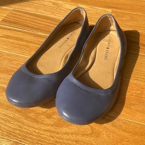 Lucky Brand size 8 navy flats.